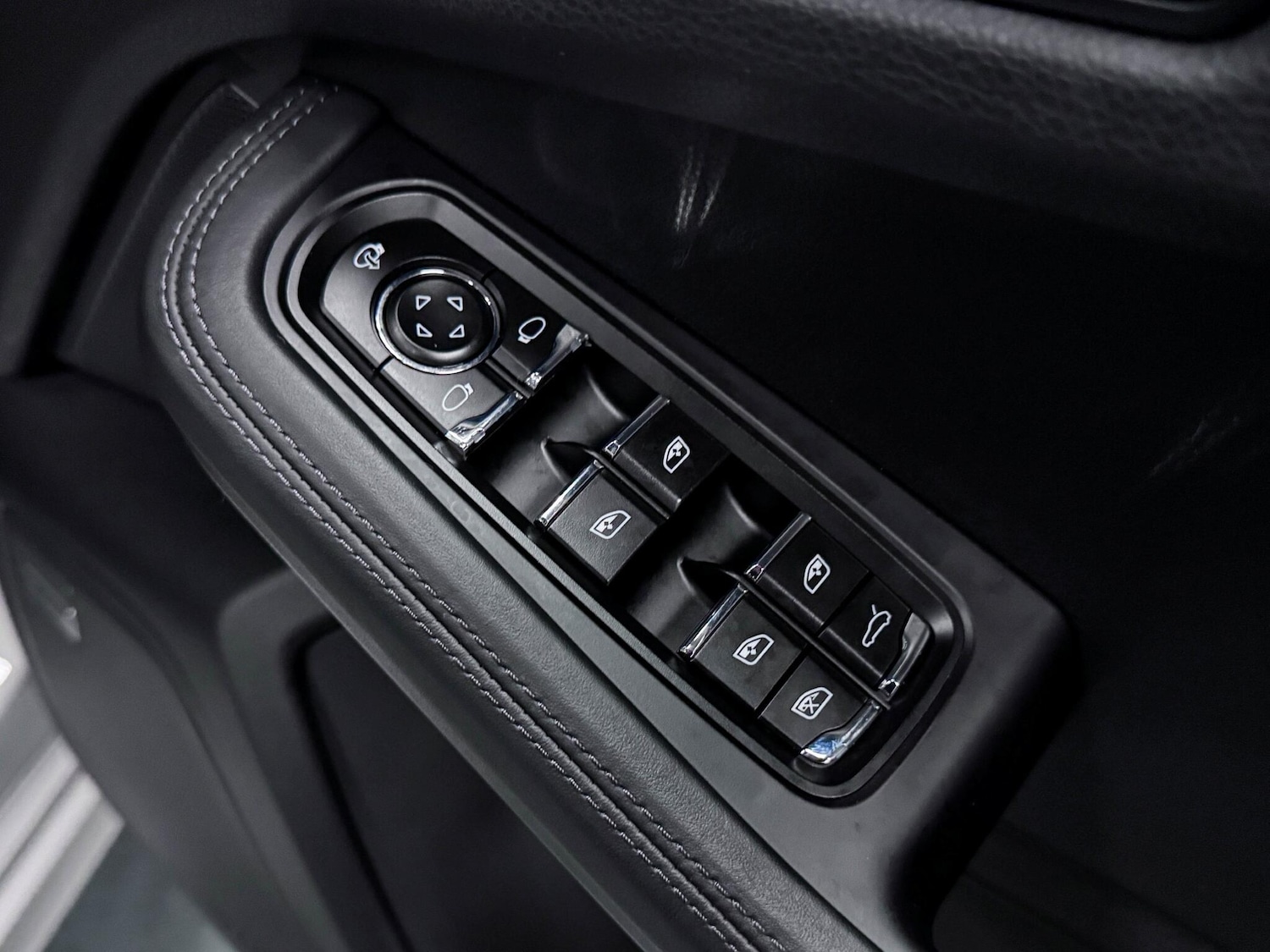 Used Porsche Macan 2022 for sale - 76425097: Photo 19