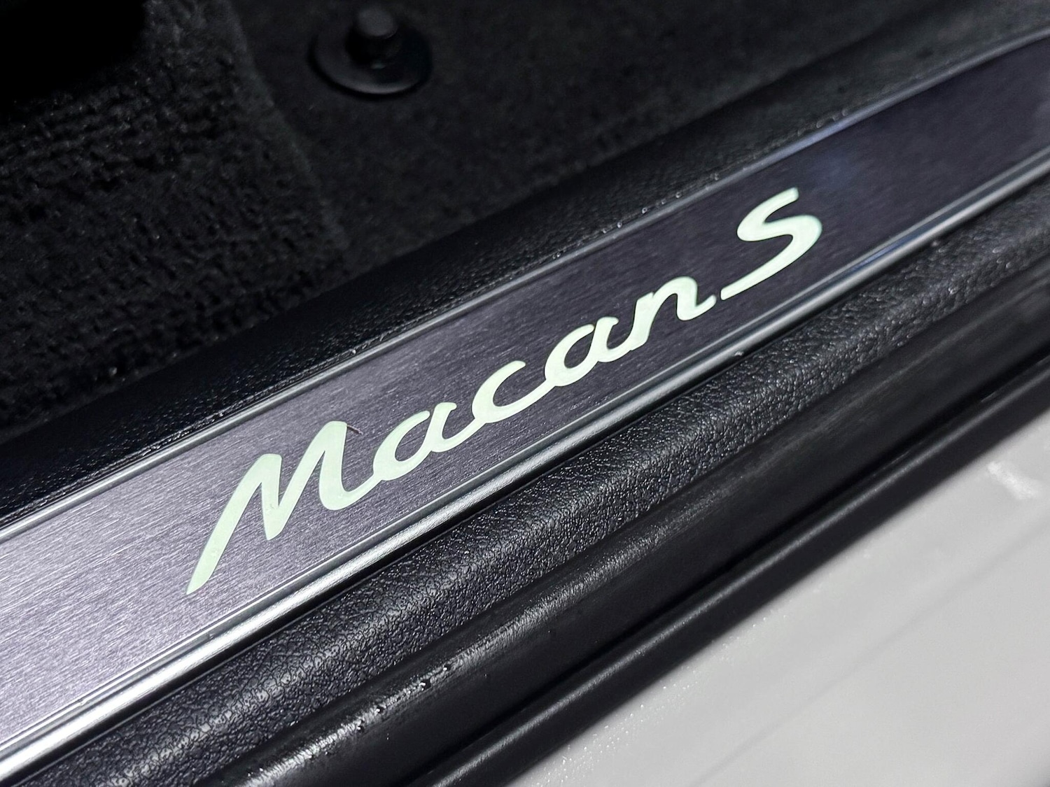 Used Porsche Macan 2022 for sale - 76425097: Photo 22