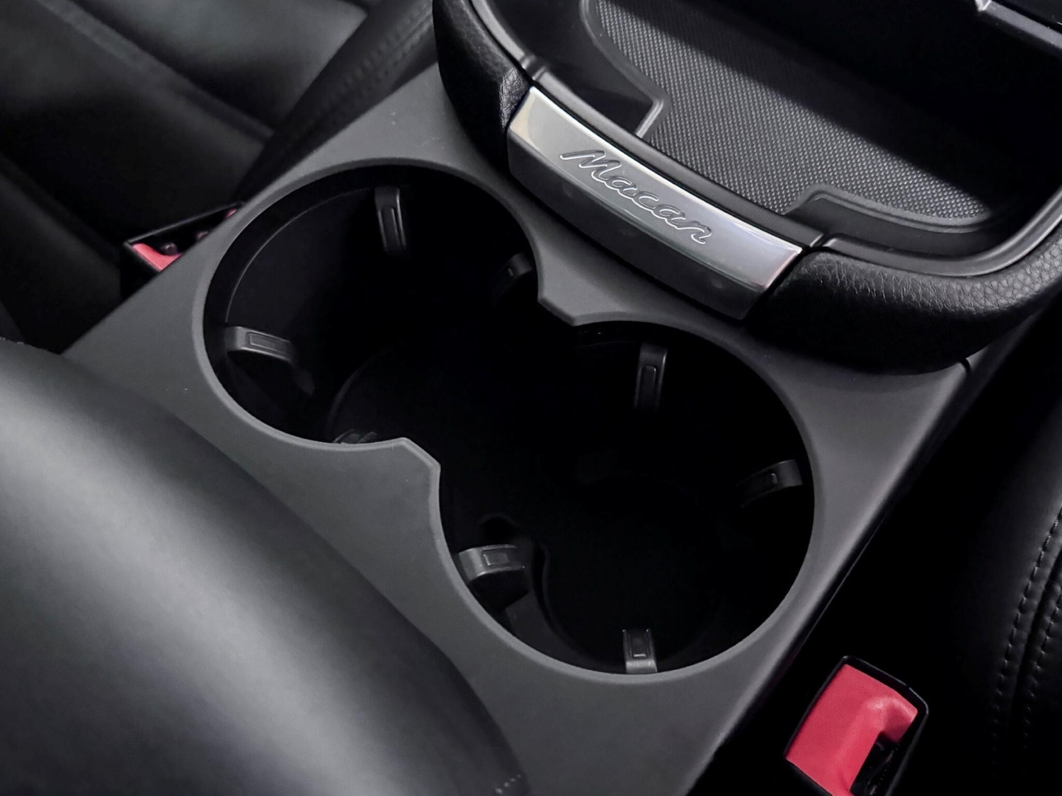 Used Porsche Macan 2022 for sale - 76425097: Photo 33