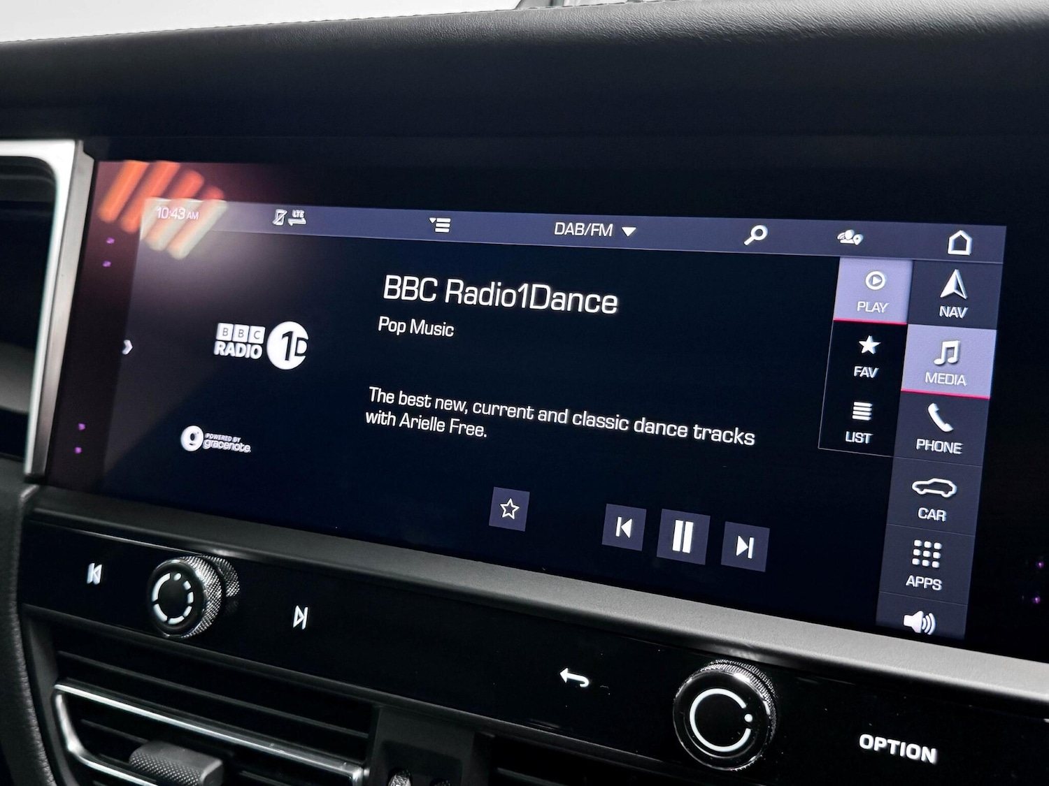 Used Porsche Macan 2022 for sale - 76425097: Photo 48