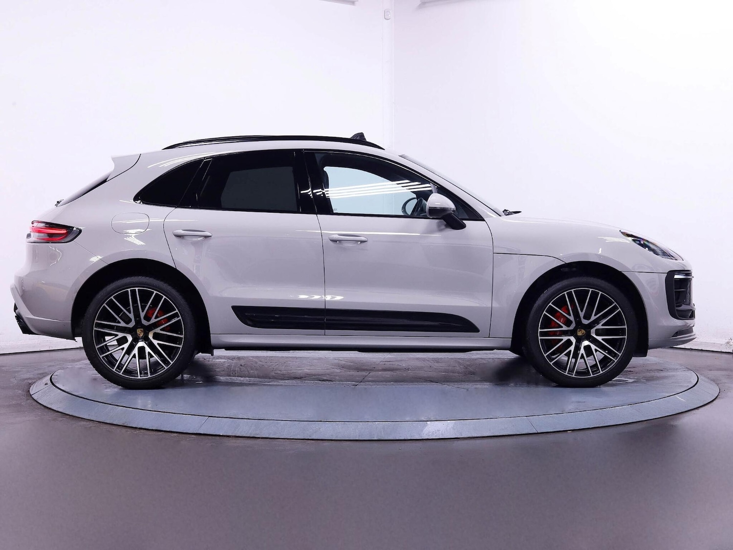 Used Porsche Macan 2022 for sale - 76425097: Photo 8