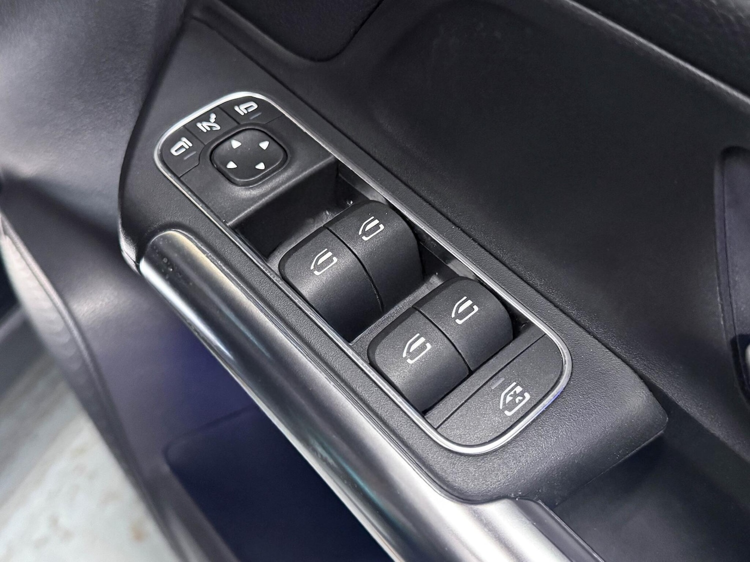 Used Mercedes-Benz GLA 2022 for sale - 77191089: Photo 16