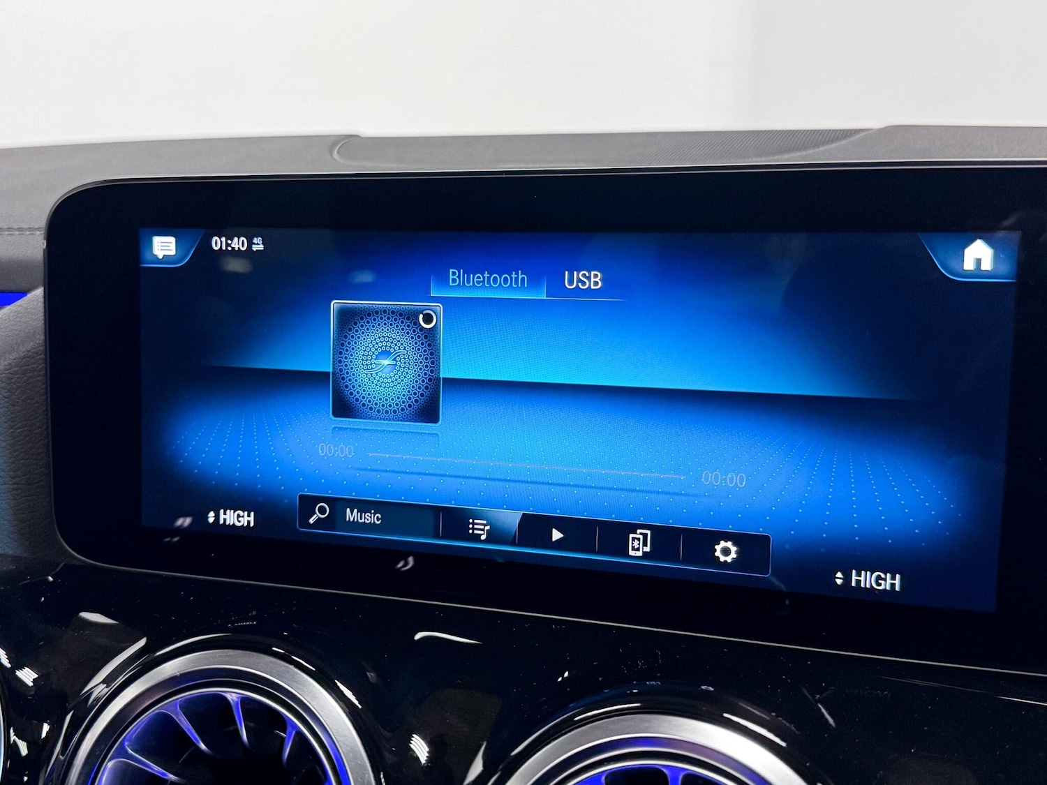 Used Mercedes-Benz GLA 2022 for sale - 77191089: Photo 42