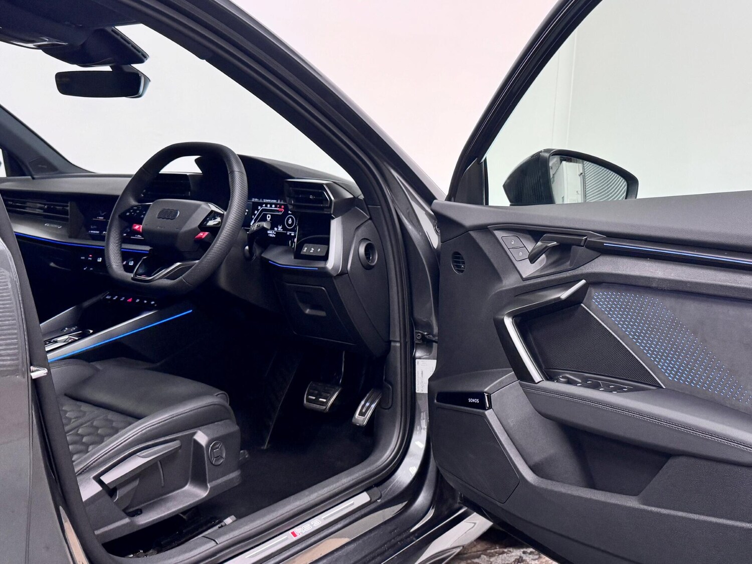 Used Audi RS3 for sale - 78215049: Photo 16