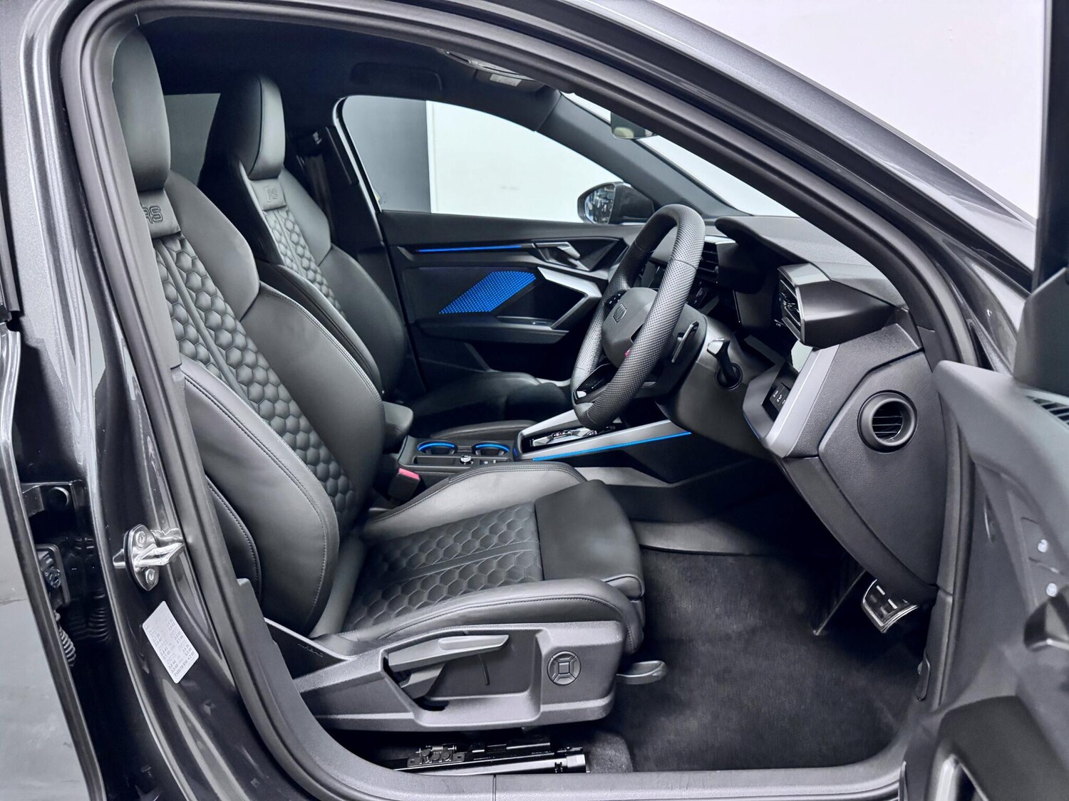 Used Audi RS3 for sale - 78215049: Photo 23