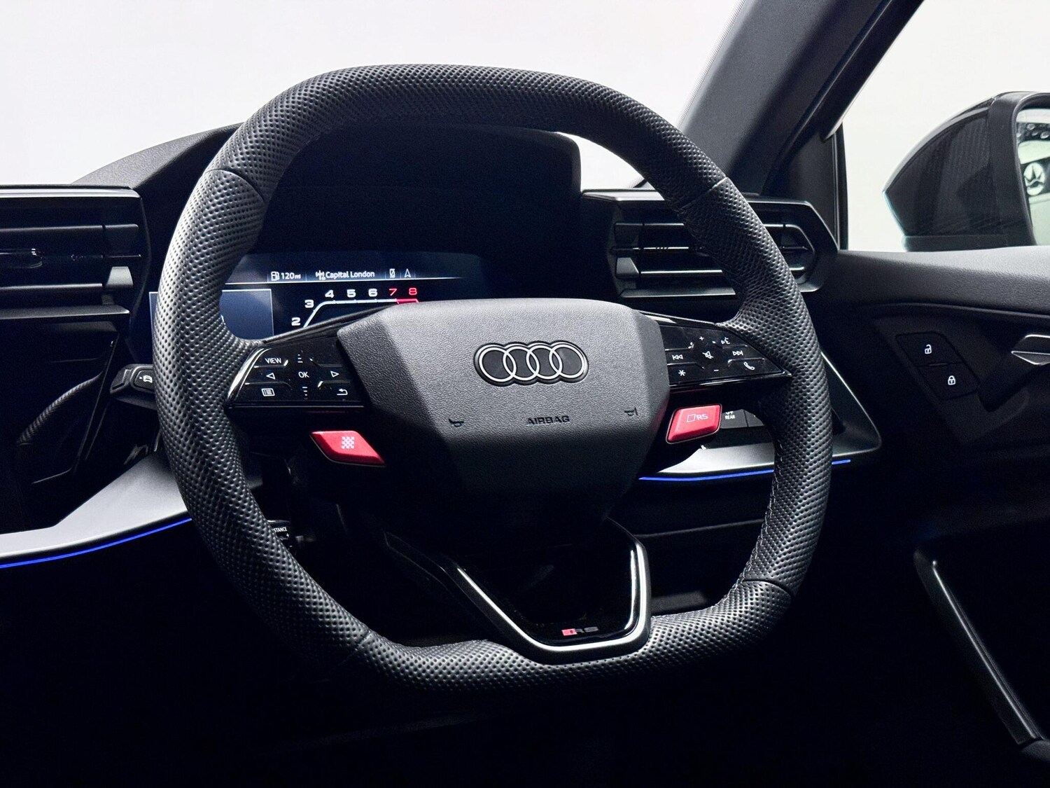 Used Audi RS3 for sale - 78215049: Photo 37