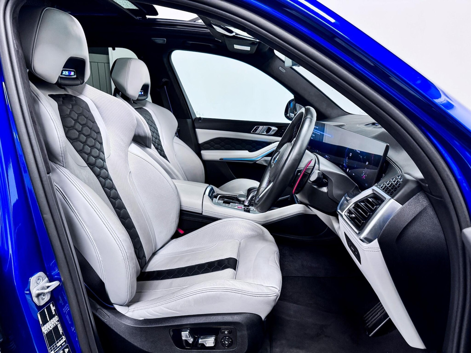 Used BMW X5 M 2024 for sale - 77144299: Photo 30