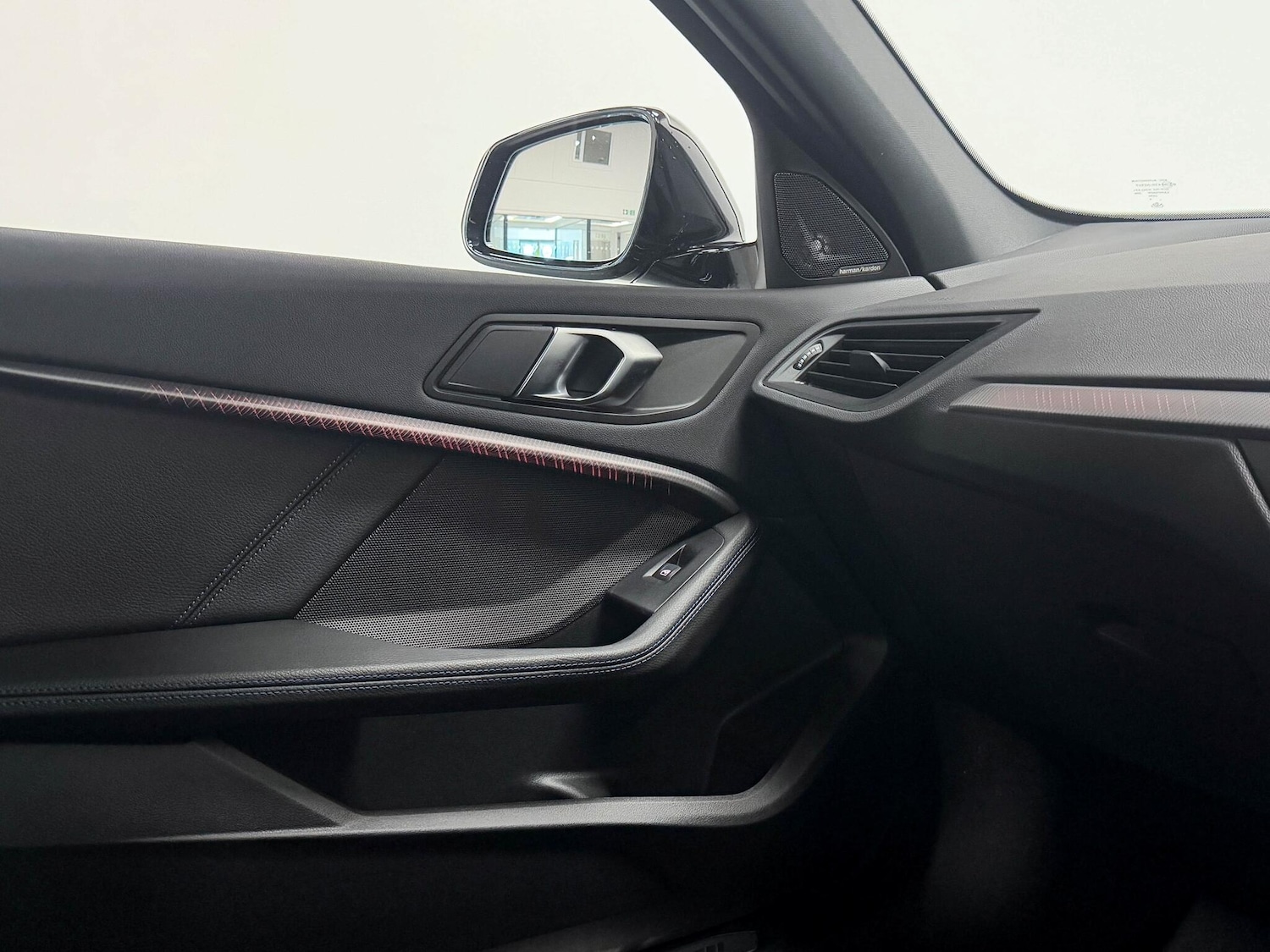 Used BMW 1 Series 2023 for sale - 76032092: Photo 31