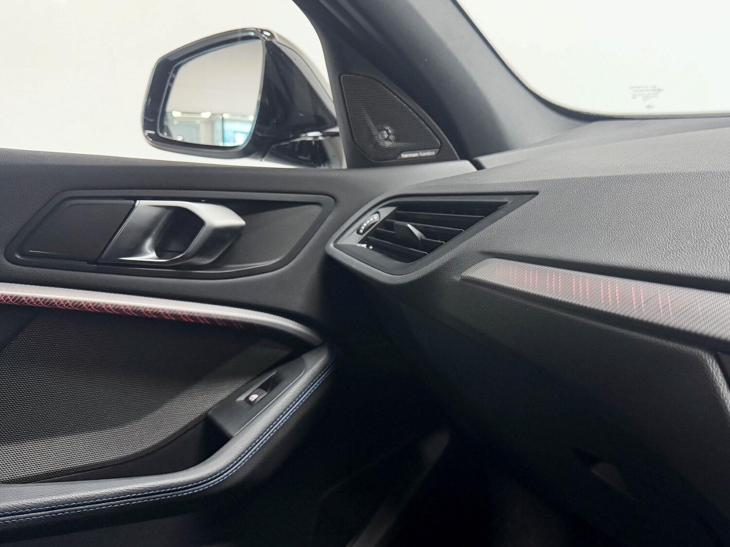 Used BMW 1 Series 2023 for sale - 76032092: Photo 32