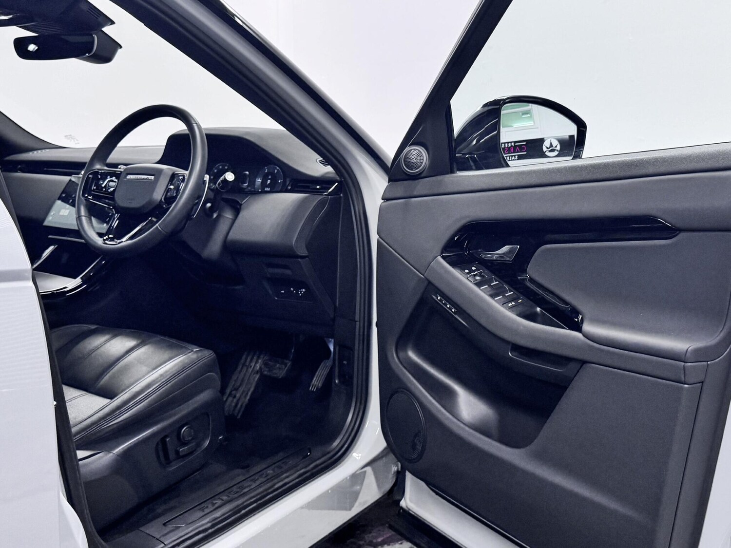 Used Land Rover Range Rover Evoque 2023 for sale - 77574845: Photo 13