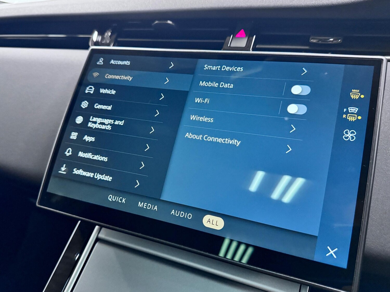 Used Land Rover Range Rover Evoque 2023 for sale - 77574845: Photo 41