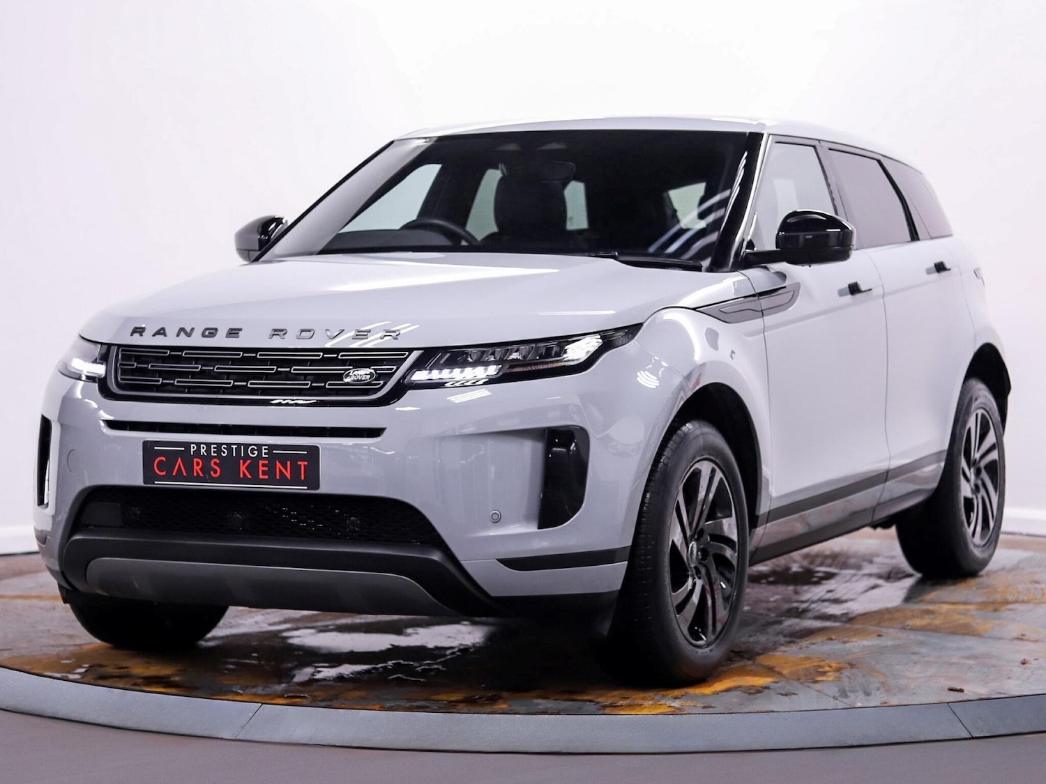 Used Land Rover Range Rover Evoque 2023 for sale - 77574845: Photo 6