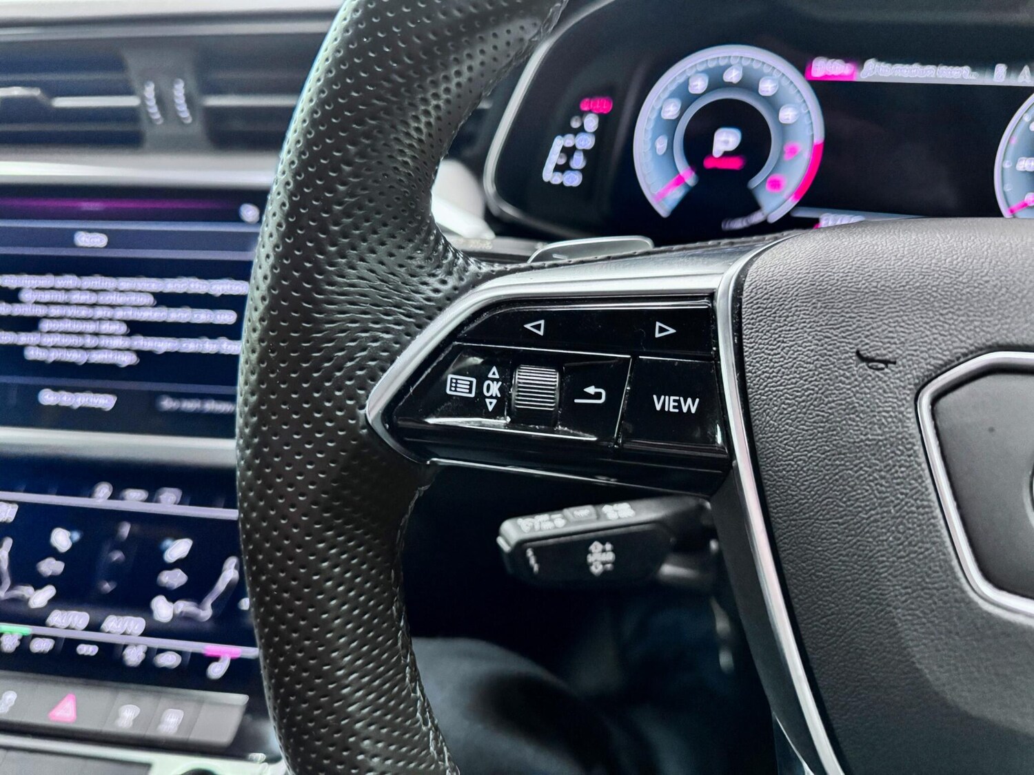 Used Audi A6 Saloon 2022 for sale - 77587380: Photo 33