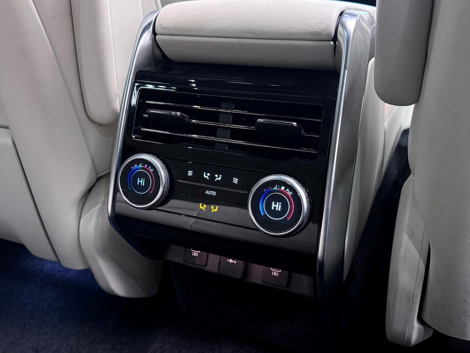 Used Land Rover Range Rover for sale - 76865624: Photo 30