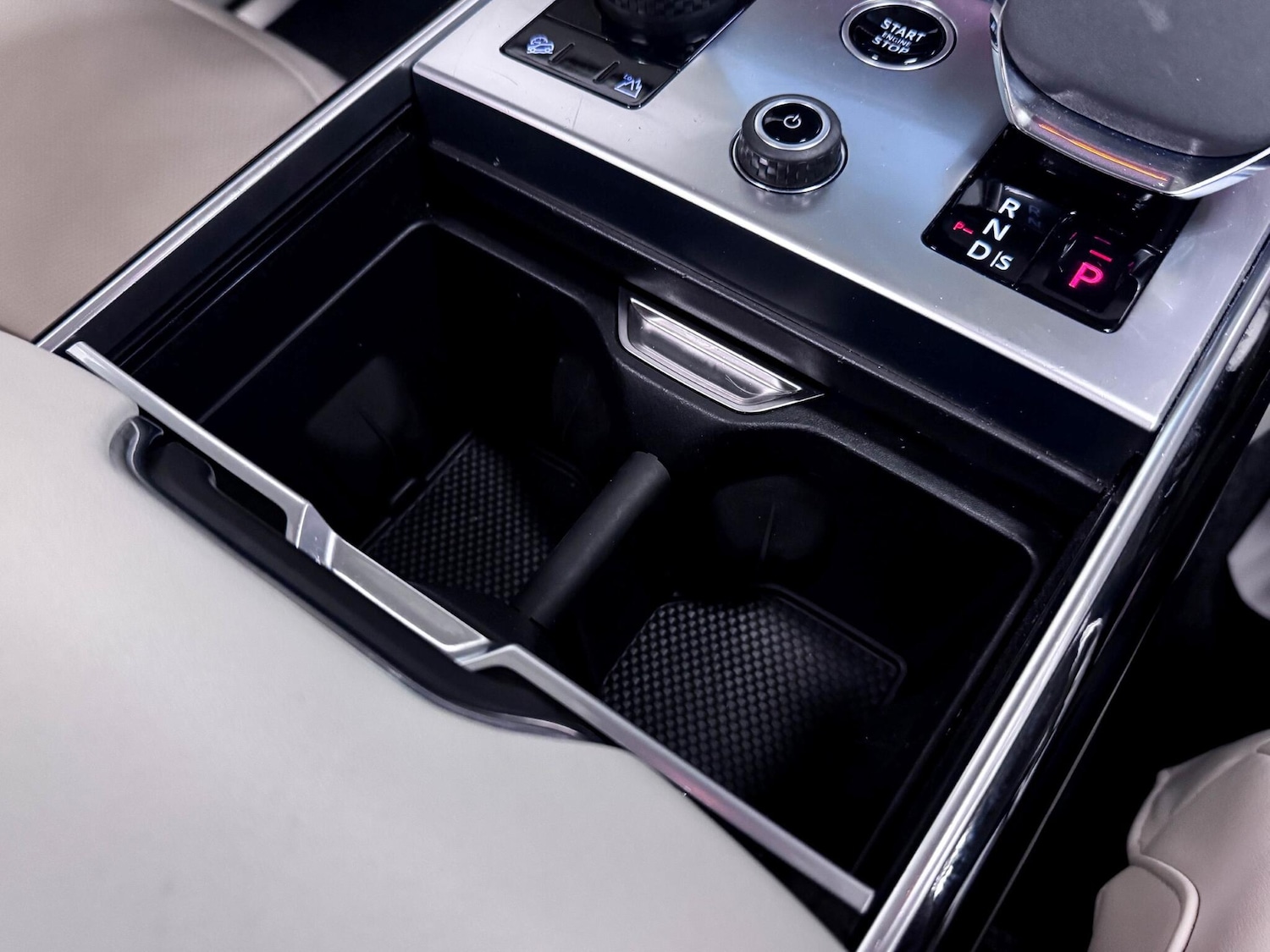 Used Land Rover Range Rover for sale - 76865624: Photo 33