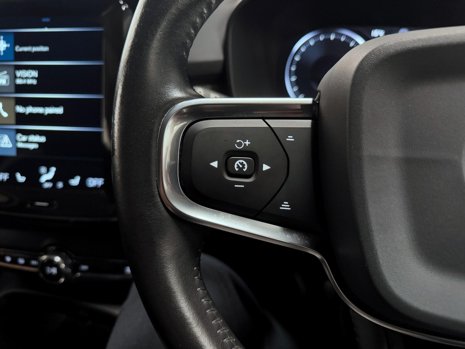 Used Volvo XC40 2019 for sale - 76284417: Photo 40