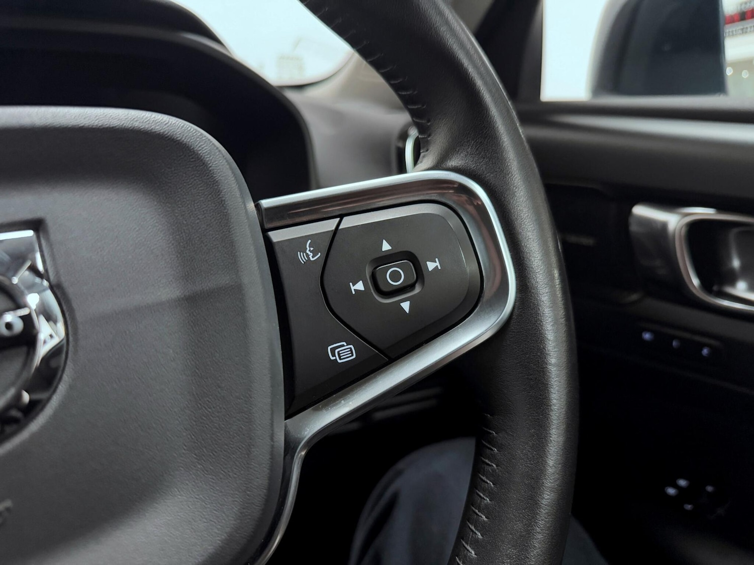 Used Volvo XC40 2019 for sale - 76284417: Photo 42