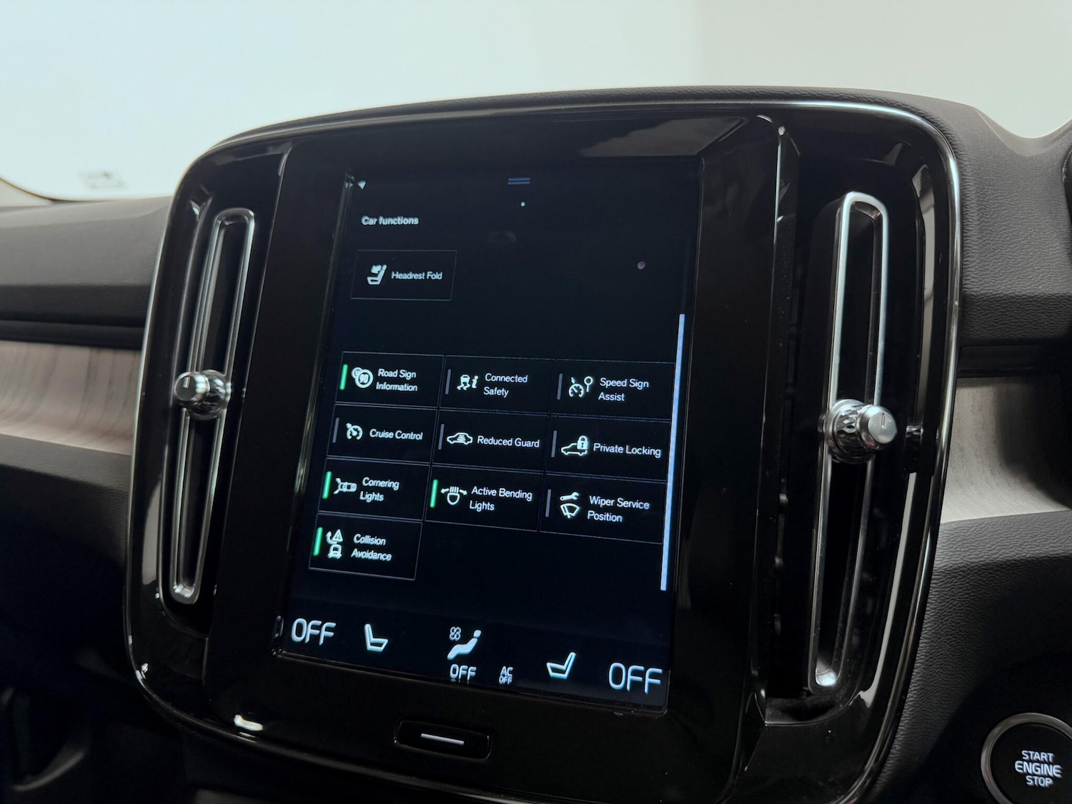 Used Volvo XC40 2019 for sale - 76284417: Photo 52