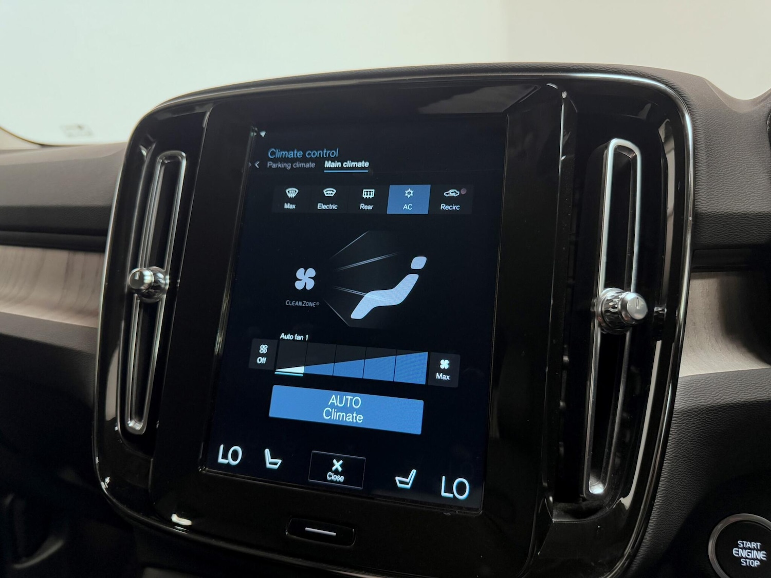 Used Volvo XC40 2019 for sale - 76284417: Photo 53