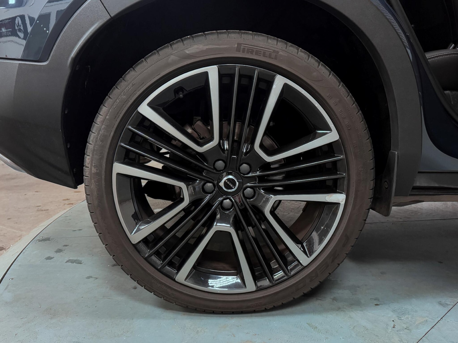 Used Volvo XC40 2019 for sale - 76284417: Photo 55