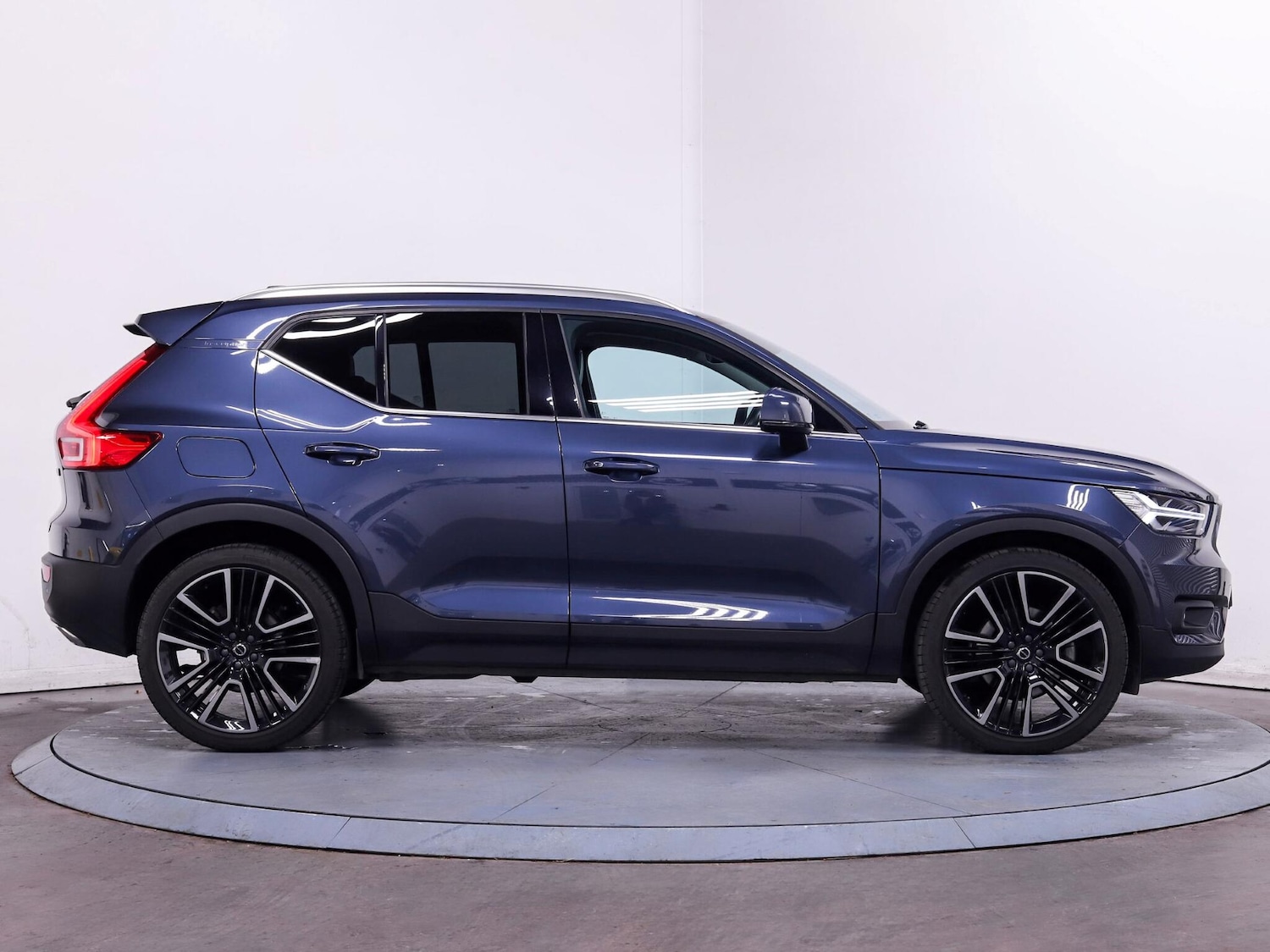 Used Volvo XC40 2019 for sale - 76284417: Photo 8