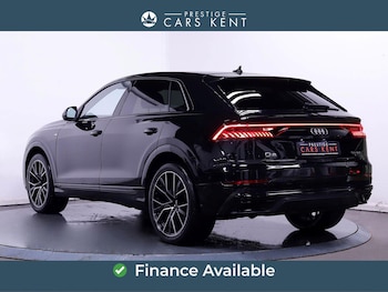 Used Audi Q8 2021 for sale - 76965049: Photo