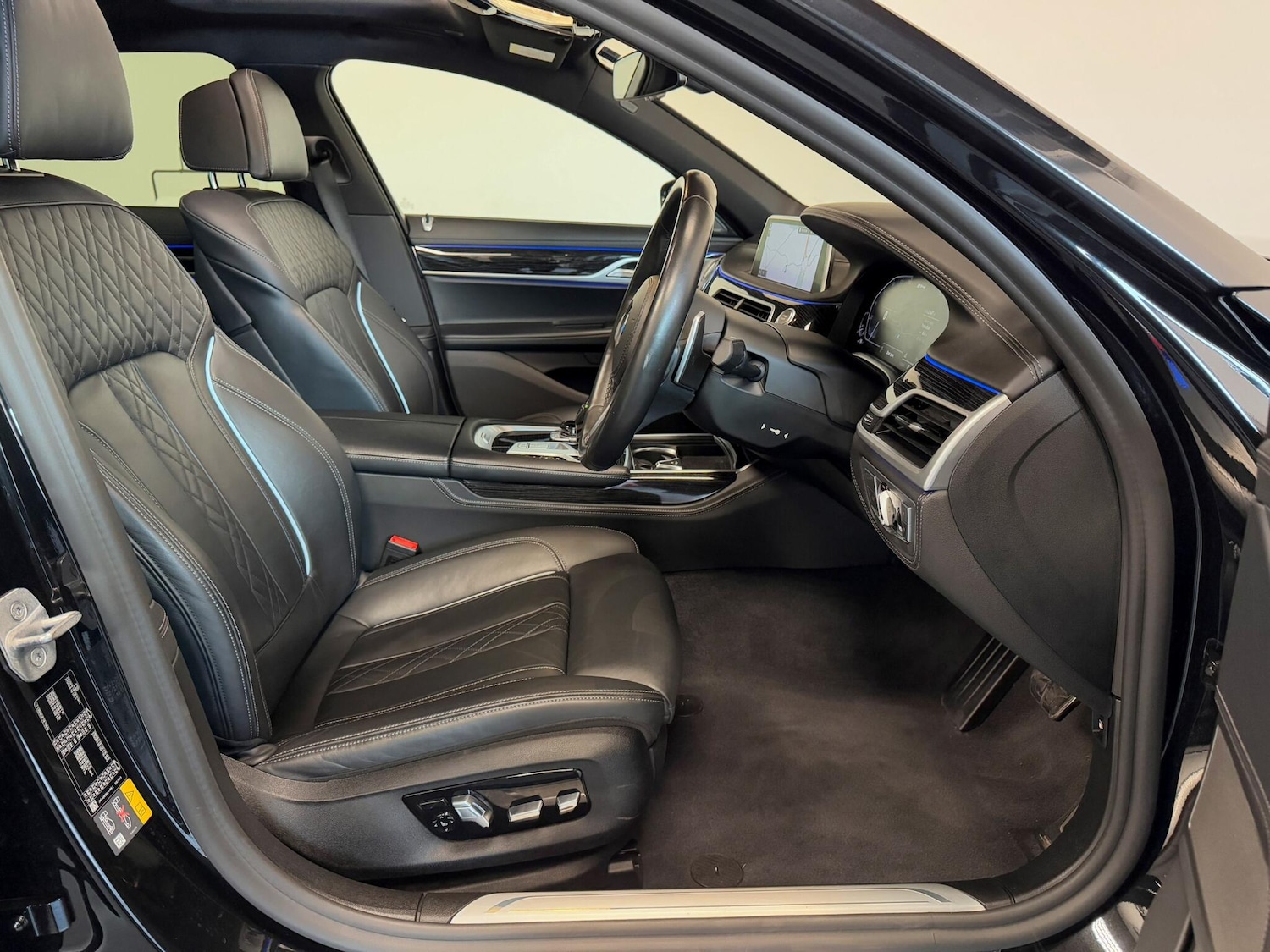 Used BMW 7 Series 2021 for sale - 76613057: Photo 21