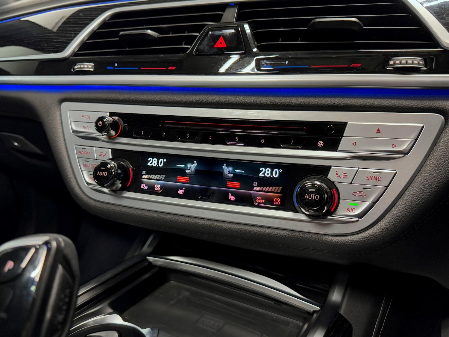 Used BMW 7 Series 2021 for sale - 76613057: Photo 32