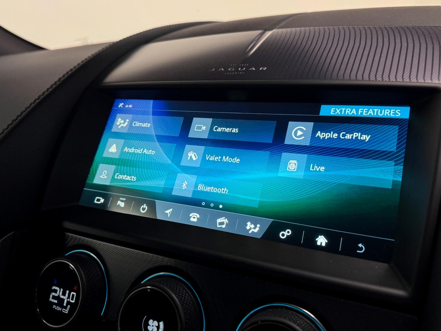 Used Jaguar F-Type 2023 for sale - 76689665: Photo 35