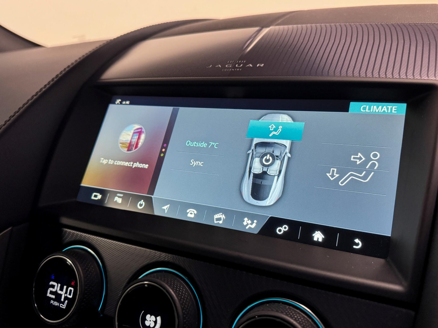 Used Jaguar F-Type 2023 for sale - 76689665: Photo 39