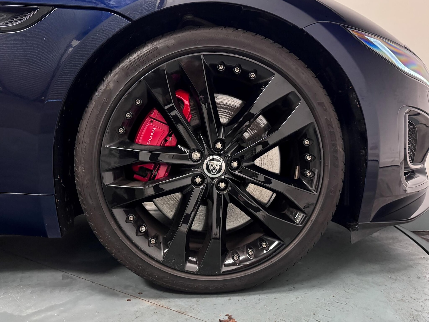 Used Jaguar F-Type 2023 for sale - 76689665: Photo 42