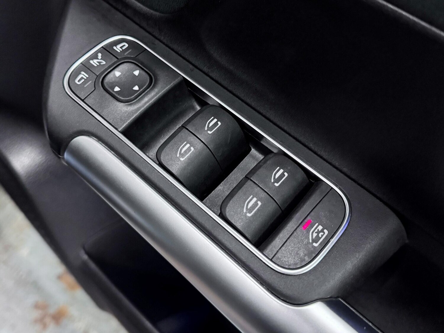 Used Mercedes-Benz GLA 2023 for sale - 77994361: Photo 17