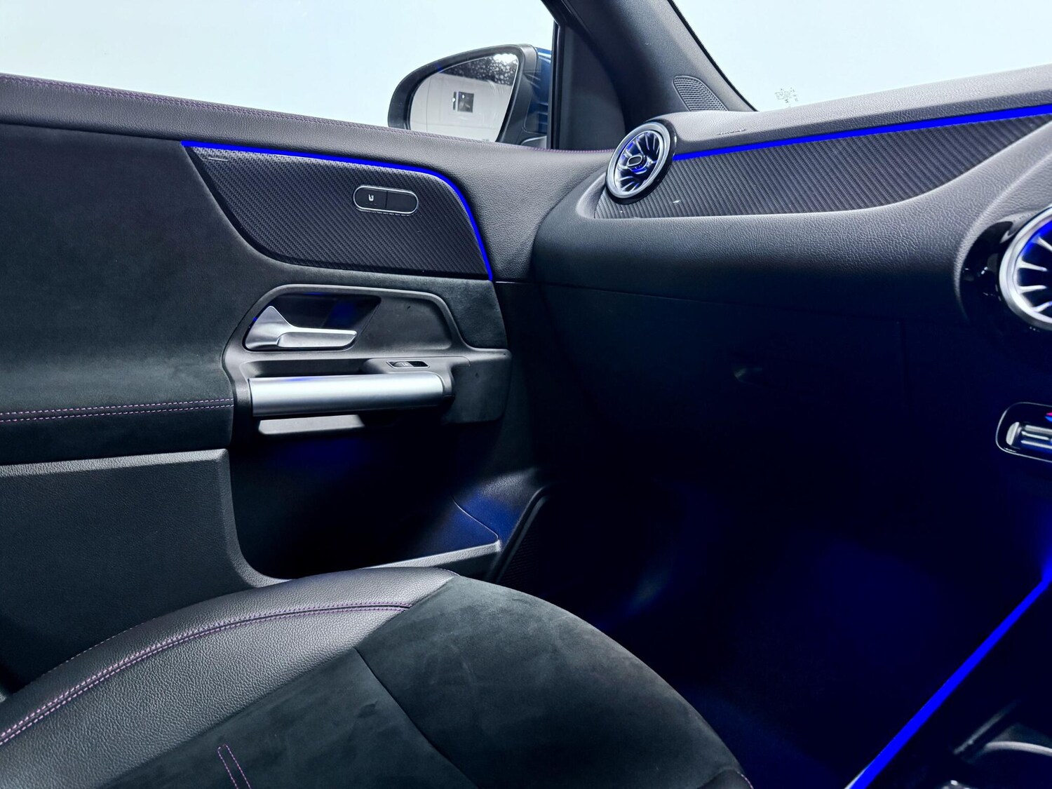 Used Mercedes-Benz GLA 2023 for sale - 77994361: Photo 28