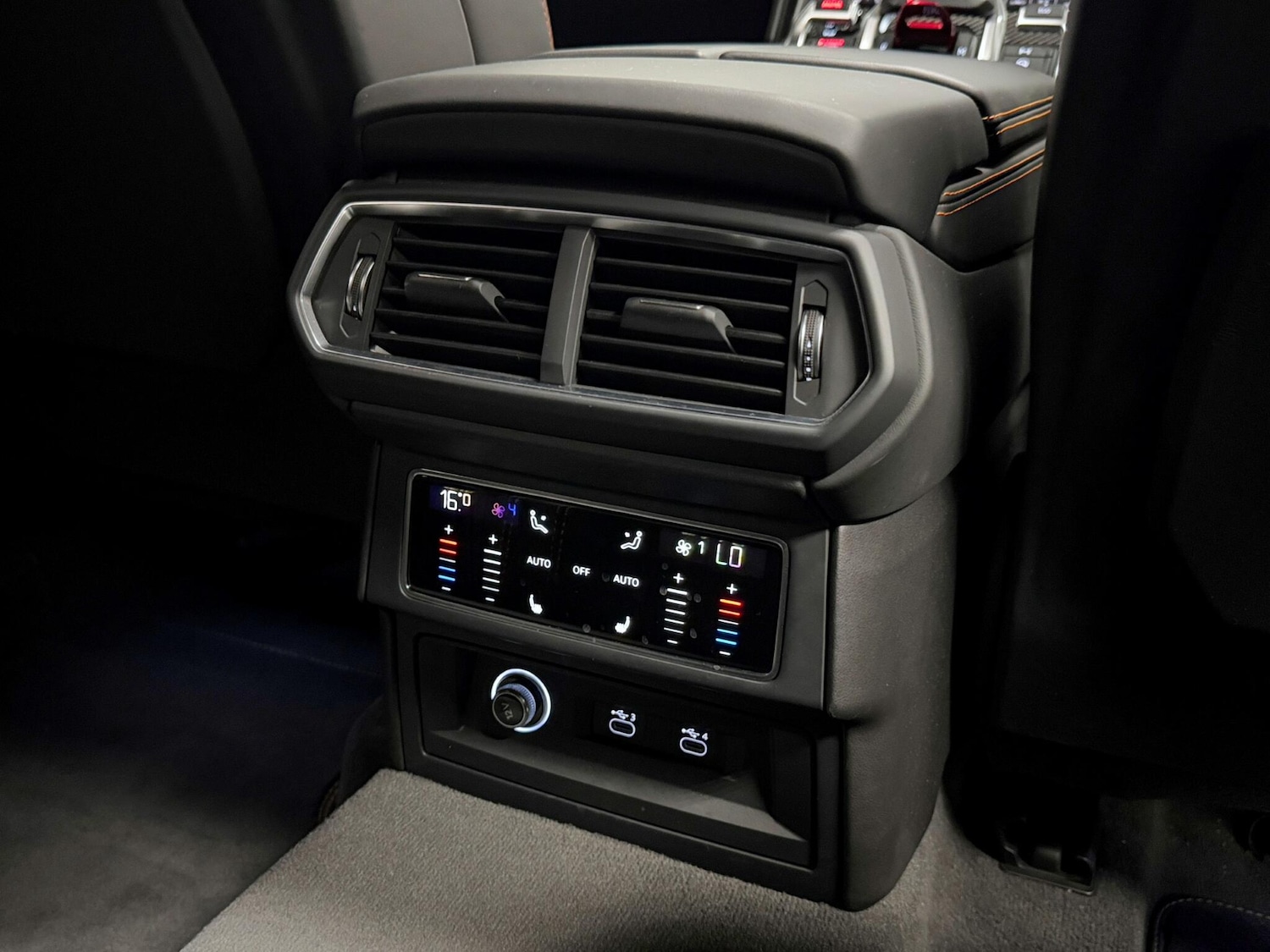 Used Lamborghini Urus 2022 for sale - 77029376: Photo 35