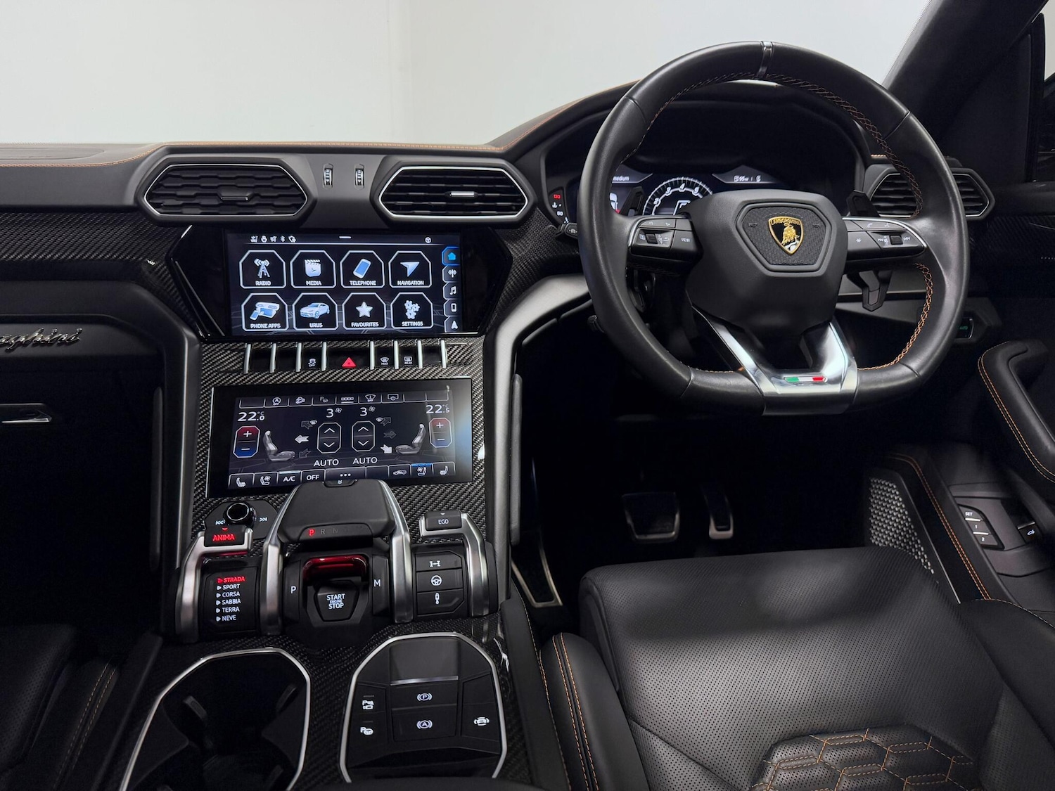 Used Lamborghini Urus 2022 for sale - 77029376: Photo 46