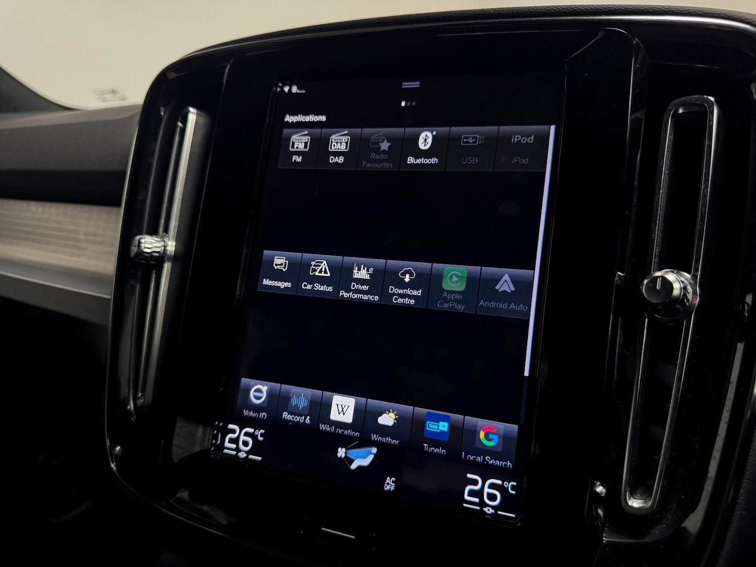 Used Volvo XC40 2022 for sale - 77120639: Photo 40