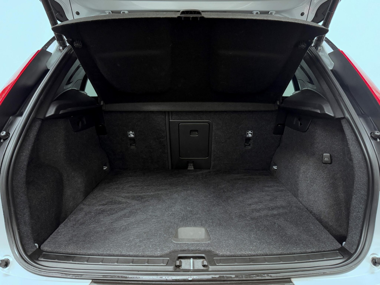 Used Volvo XC40 2021 for sale - 76326484: Photo 12