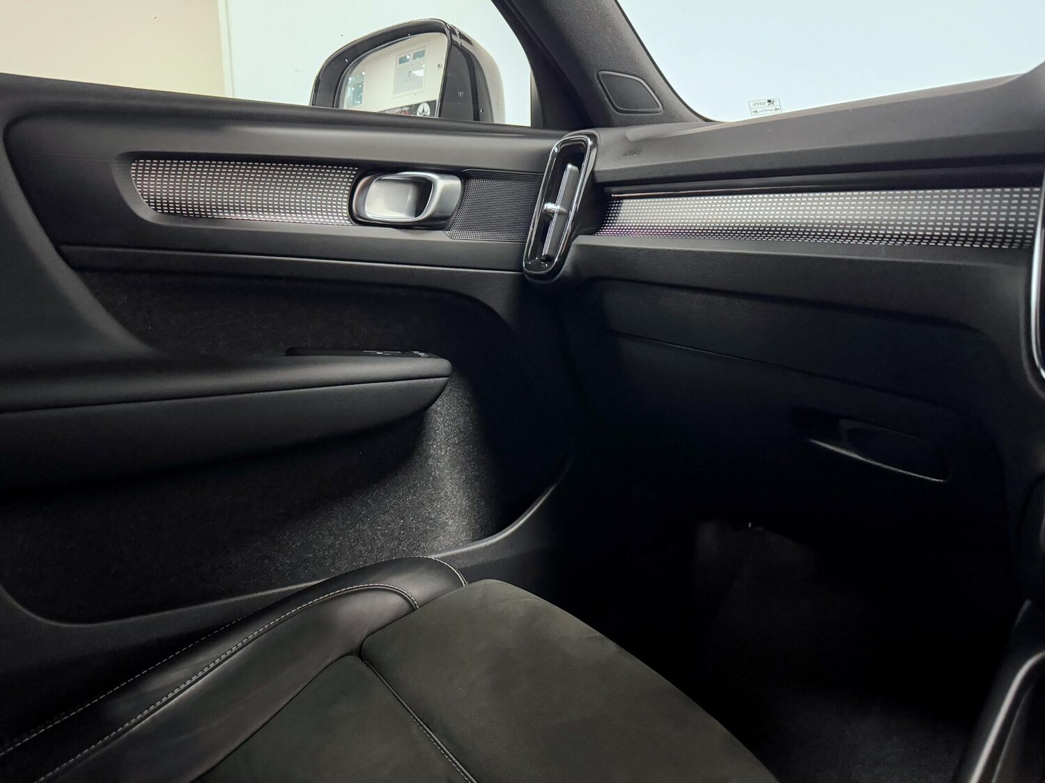 Used Volvo XC40 2021 for sale - 76326484: Photo 26