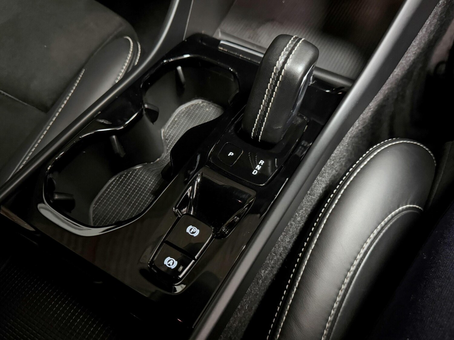 Used Volvo XC40 2021 for sale - 76326484: Photo 28