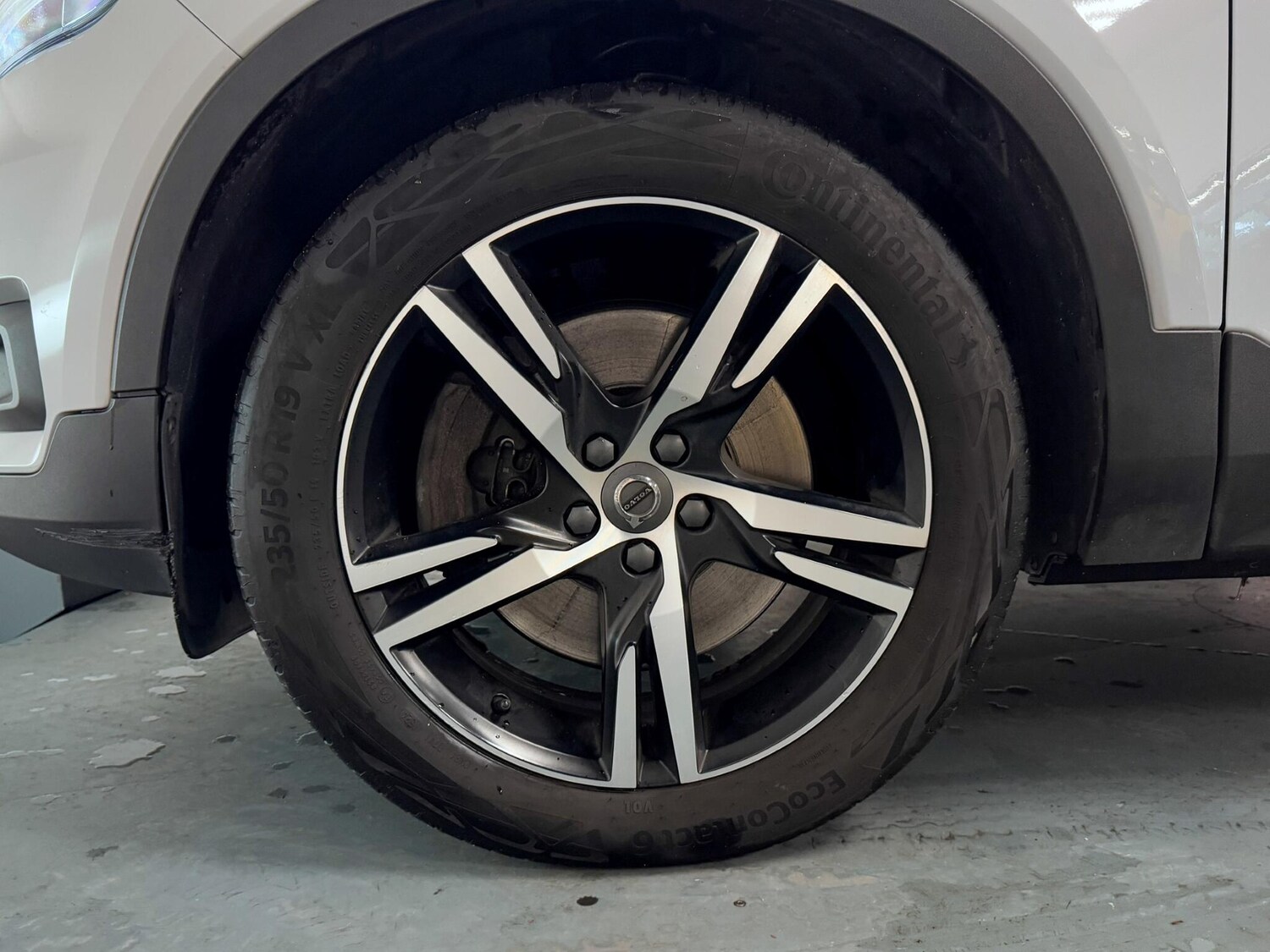 Used Volvo XC40 2021 for sale - 76326484: Photo 51