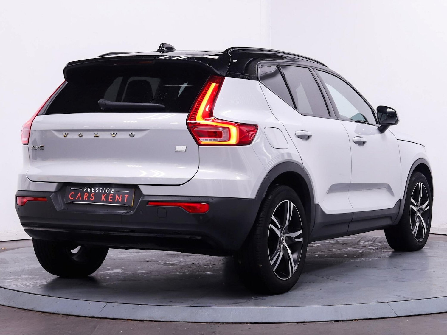 Used Volvo XC40 2021 for sale - 76326484: Photo 9