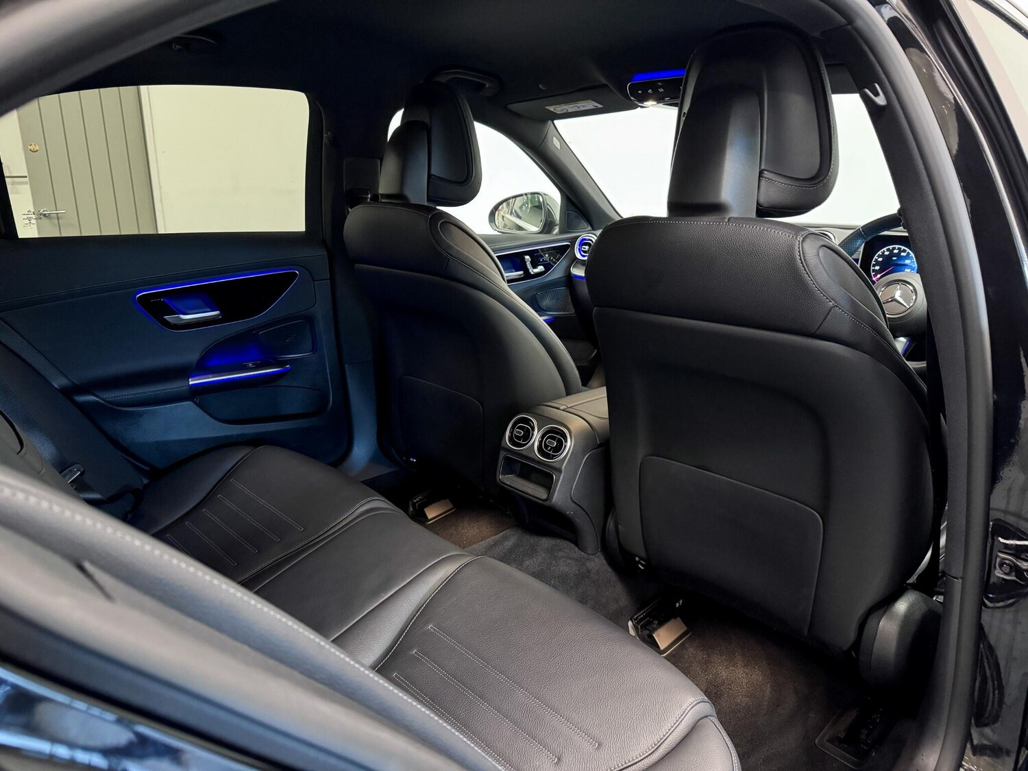 Used Mercedes-Benz C Class 2023 for sale - 76608558: Photo 27