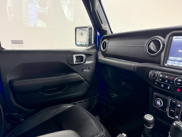 Used Jeep Wrangler 2020 for sale - 75732337: Photo 27