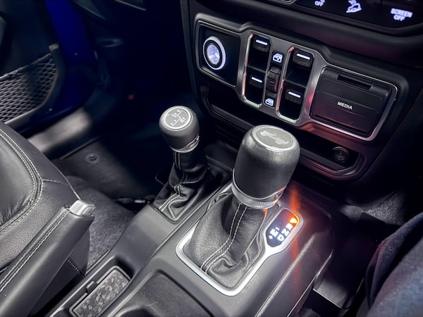 Used Jeep Wrangler 2020 for sale - 75732337: Photo 32