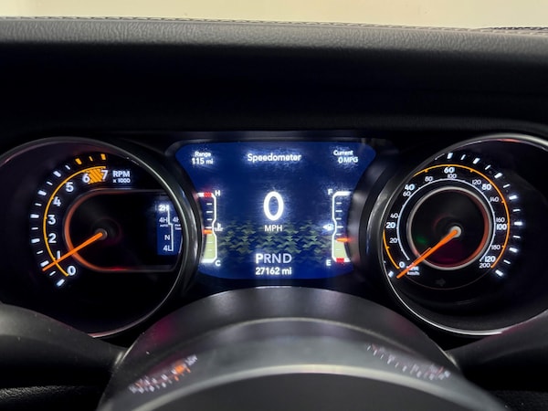 Used Jeep Wrangler 2020 for sale - 75732337: Photo 38