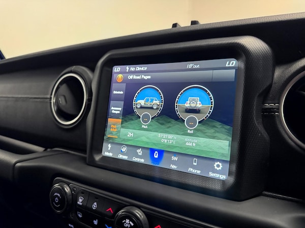 Used Jeep Wrangler 2020 for sale - 75732337: Photo 46