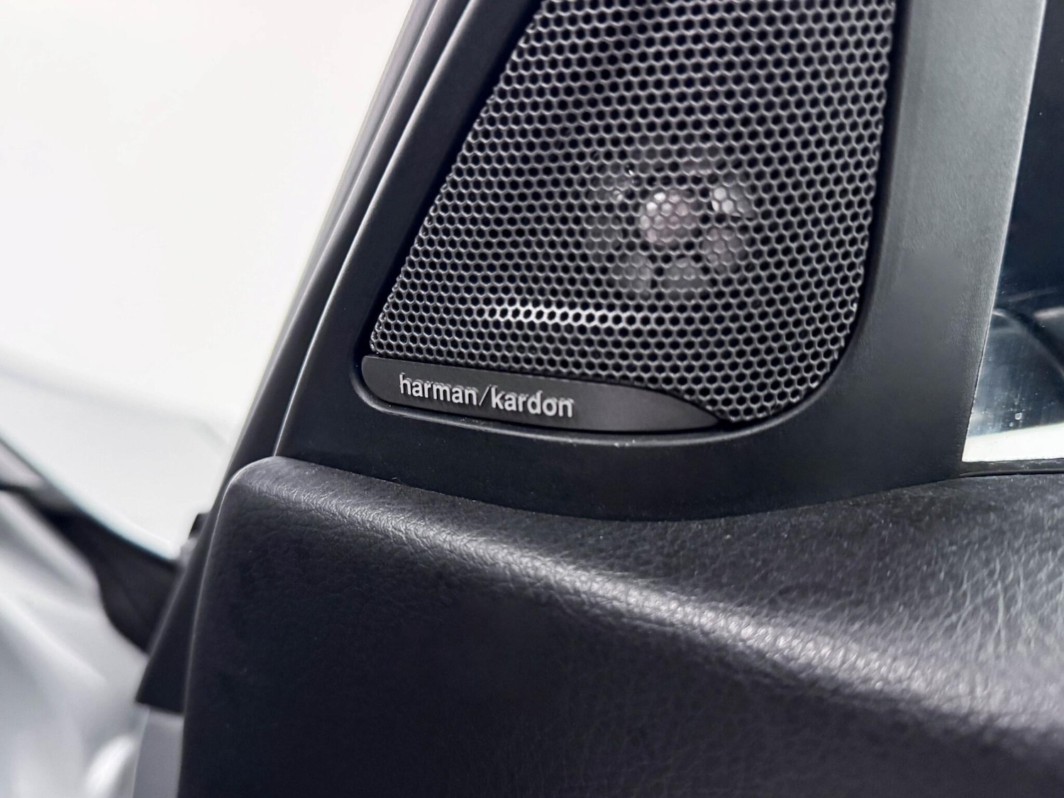 Used BMW 3 Series 2018 for sale - 76989584: Photo 14