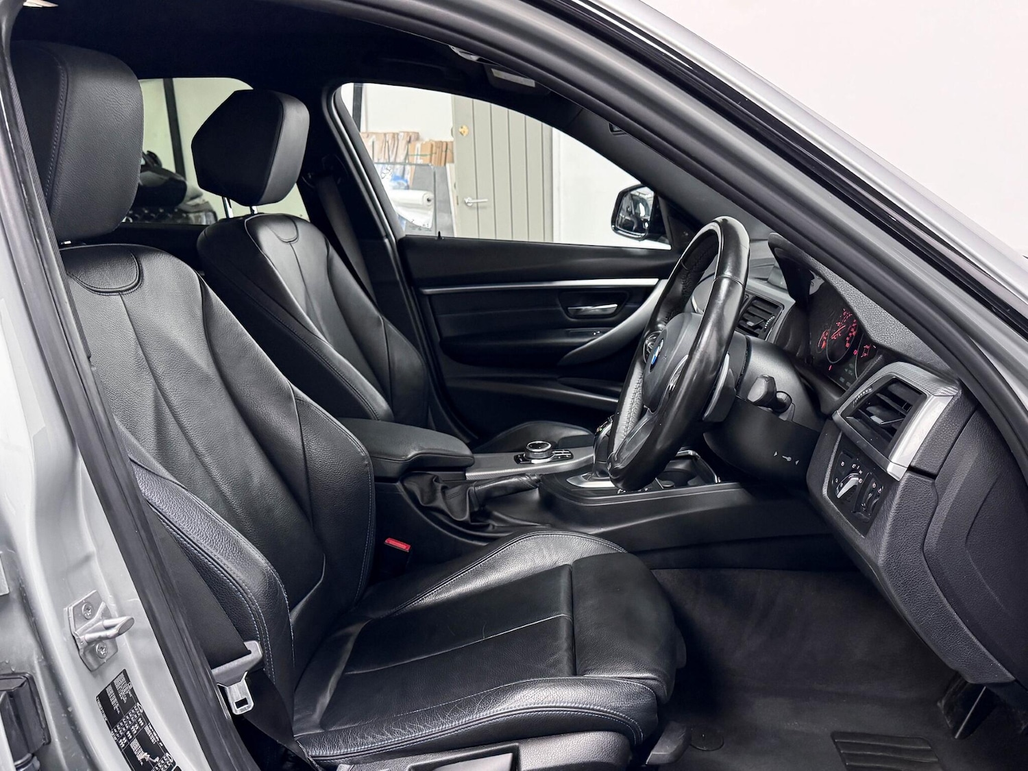 Used BMW 3 Series 2018 for sale - 76989584: Photo 18