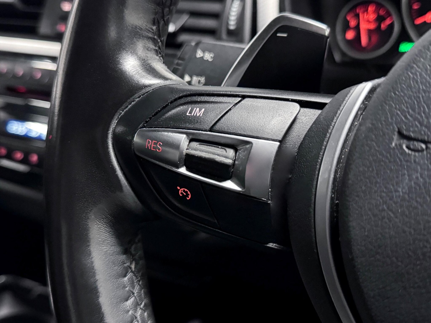 Used BMW 3 Series 2018 for sale - 76989584: Photo 34