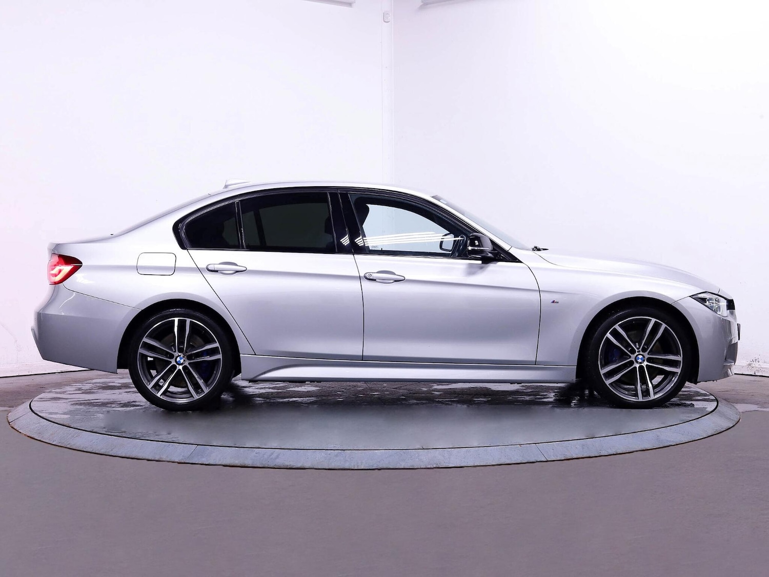 Used BMW 3 Series 2018 for sale - 76989584: Photo 8